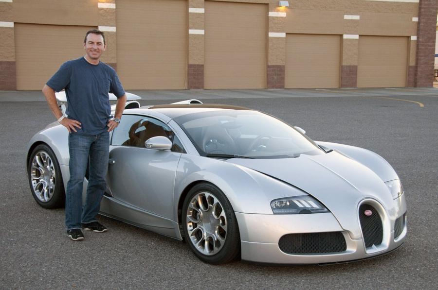  Bugatti Veyron 16.4 Grand Sport 2012 года  (фото 34 из 46)